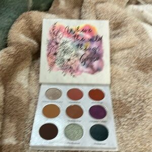 Sydney Grace “where the wild things grow” palette. Nib.